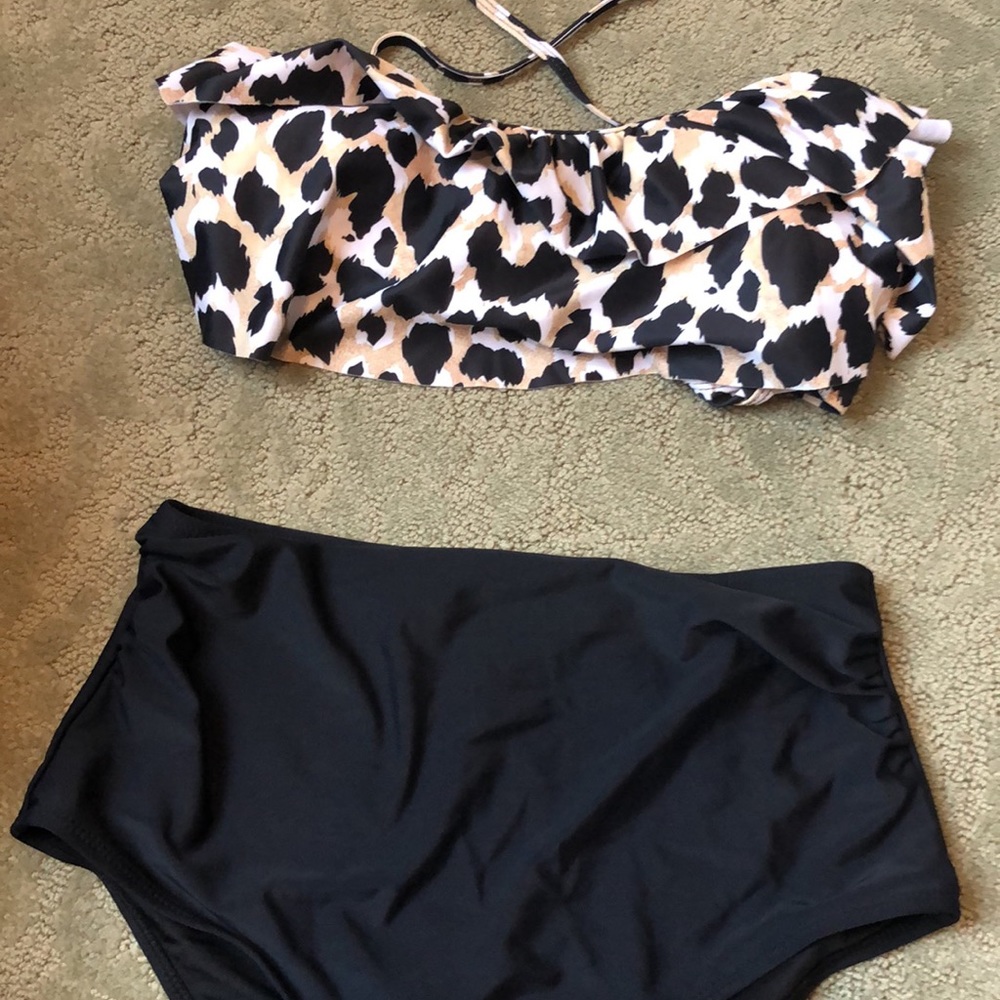 Leopard bikini - Picture 2 of 2